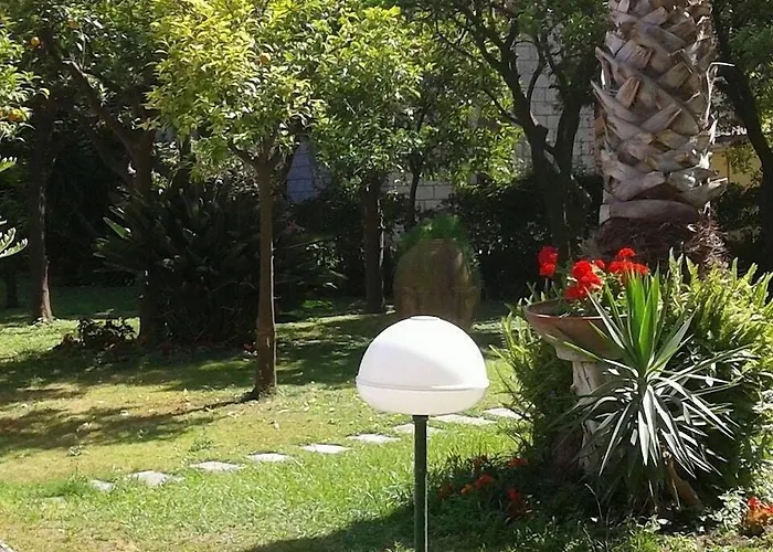 Hotel Ara Maris & 5*