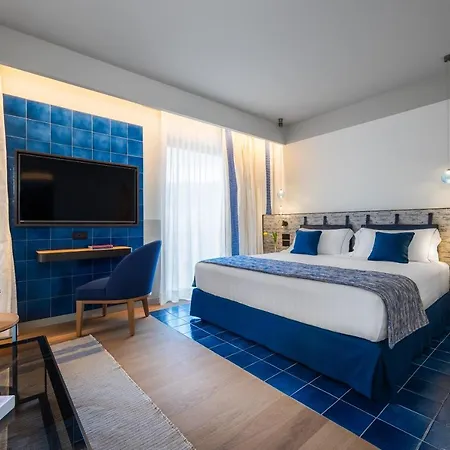 Hotel Carlton International 5*