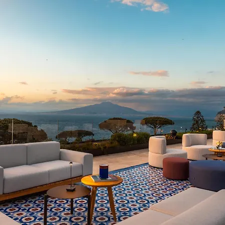 Hotel Ara Maris & 5*