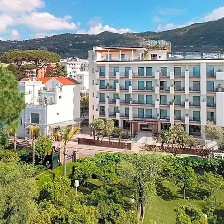 Ara Maris & Hotel