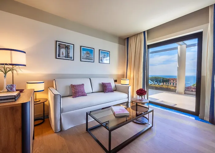 Ara Maris & 5* Sorrento