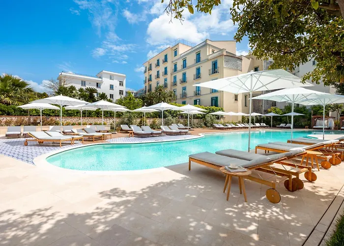 Ara Maris & Hotel Sorrento