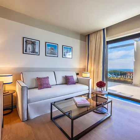 Ara Maris & 5* Sorrento