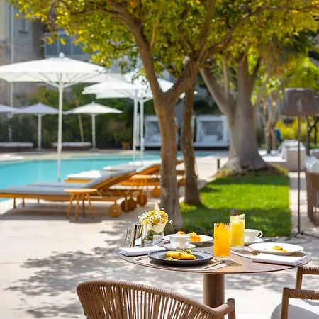 Hotel Ara Maris & 5*