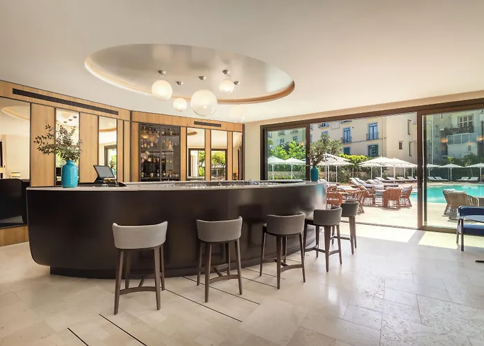 Ara Maris & 5* Sorrento