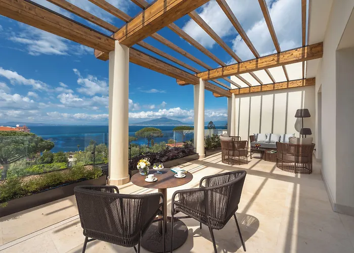 Ara Maris & 5* Sorrento